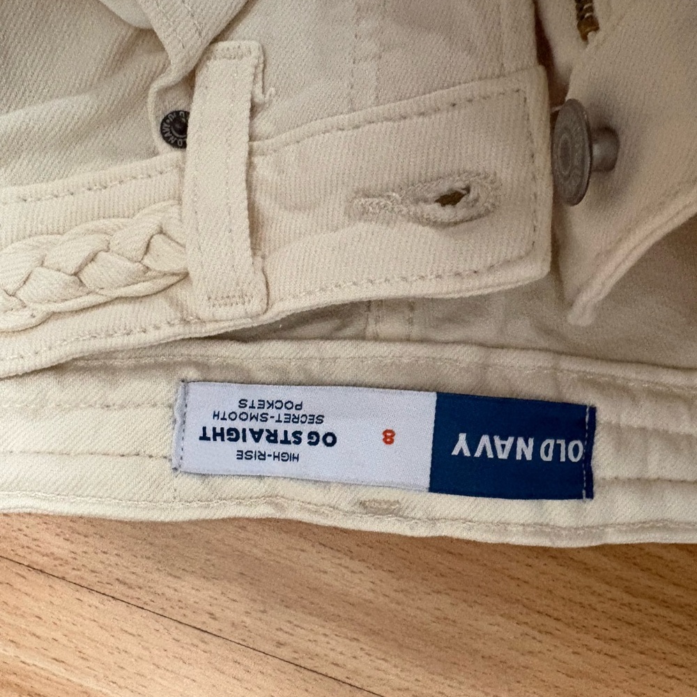 Old Navy Cream Women's Pants - Picture 3 of 3